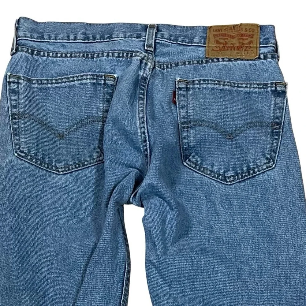 Levis 505 Regular Straight Jeans Mens 30x34 (Fits 30x33) 100% Cotton Denim